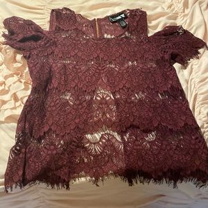 Inny lace blouse